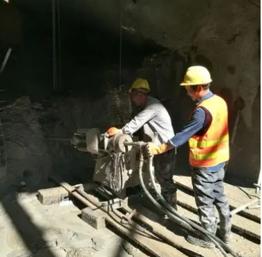 湘桥水下抗分散灌浆料特点 水下不分散注浆料介绍